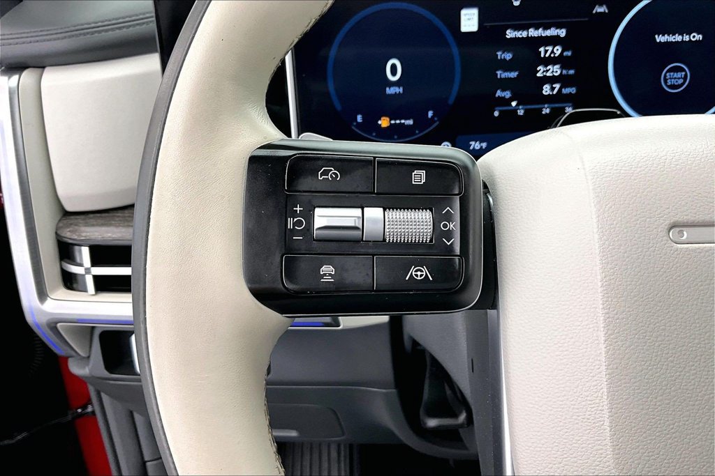 Used 2025 Hyundai Santa Fe Calligraphy AWD/4WD image 18