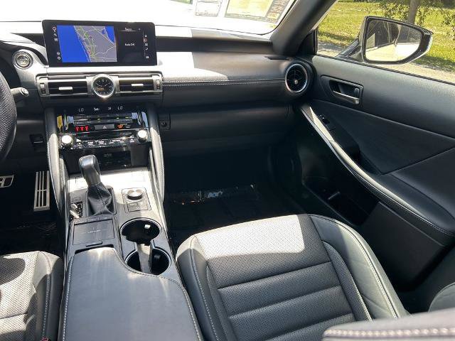 Used 2022 Lexus IS 350 F Sport RWD image 11