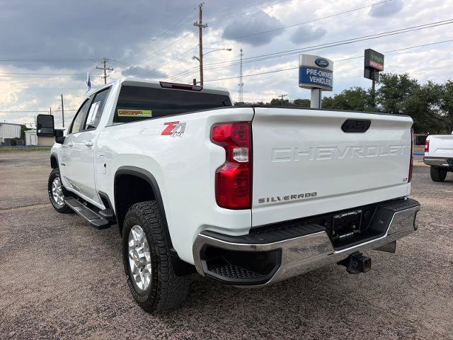 Used 2022 Chevrolet Silverado 2500 LT w/ Convenience Package AWD/4WD image 8