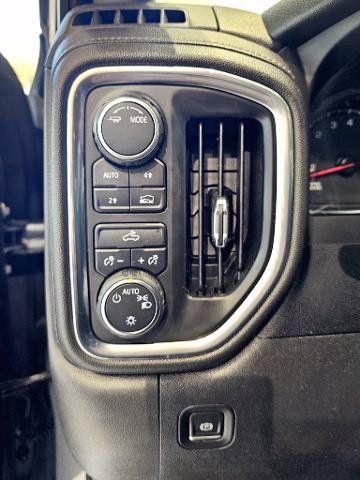 Used 2022 Chevrolet Silverado 1500 LT AWD/4WD image 14
