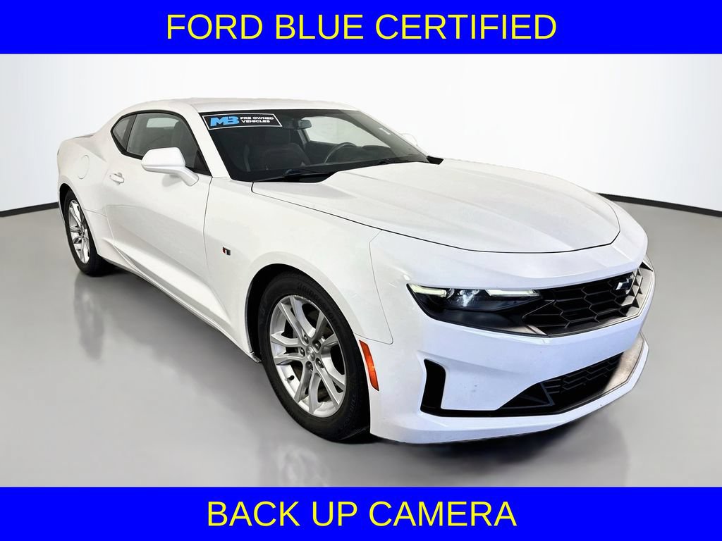 Used 2020 Chevrolet Camaro LS RWD image 4