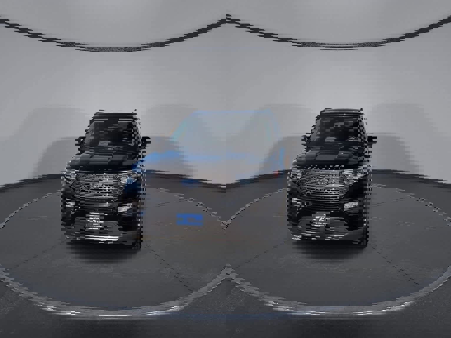 Certified 2022 Ford Explorer XLT w/ Equipment Group 202A image 3