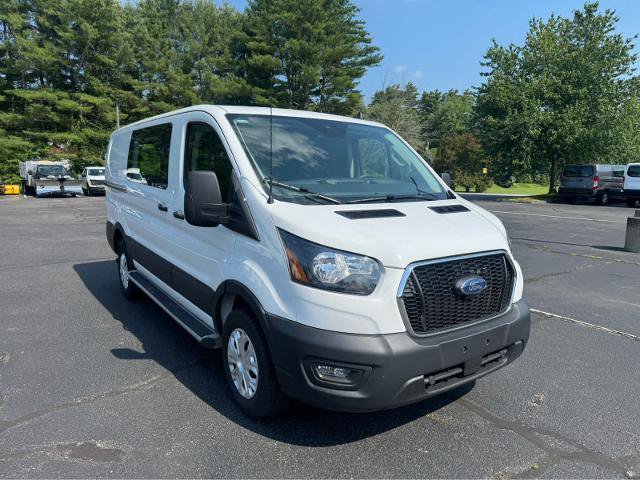 Certified 2025 Ford Transit 250 Low Roof w/ Exterior Upgrade Package RWD image 11