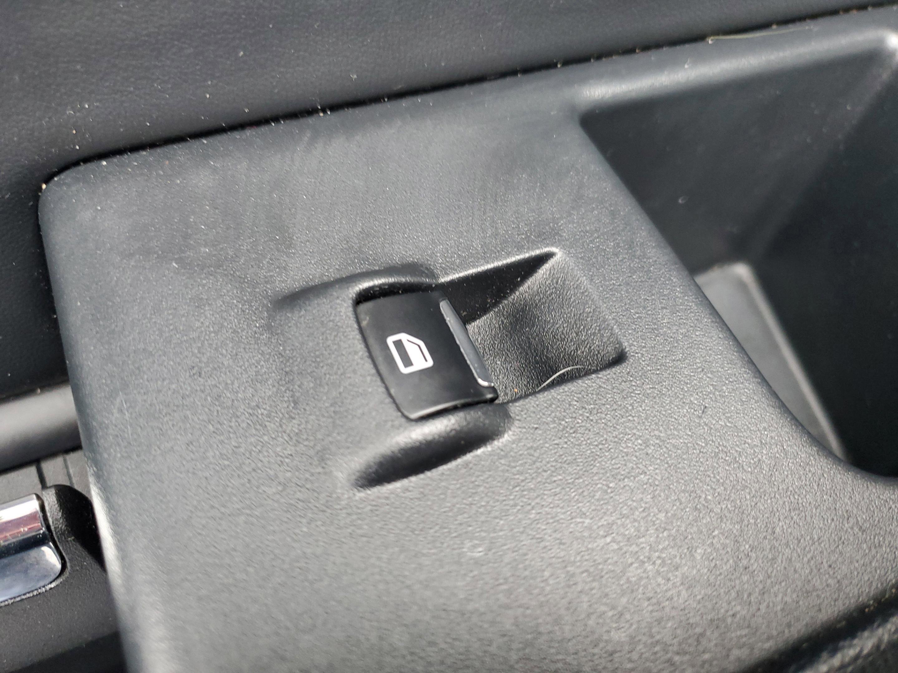 Certified 2023 Ford Expedition Max XLT image 16