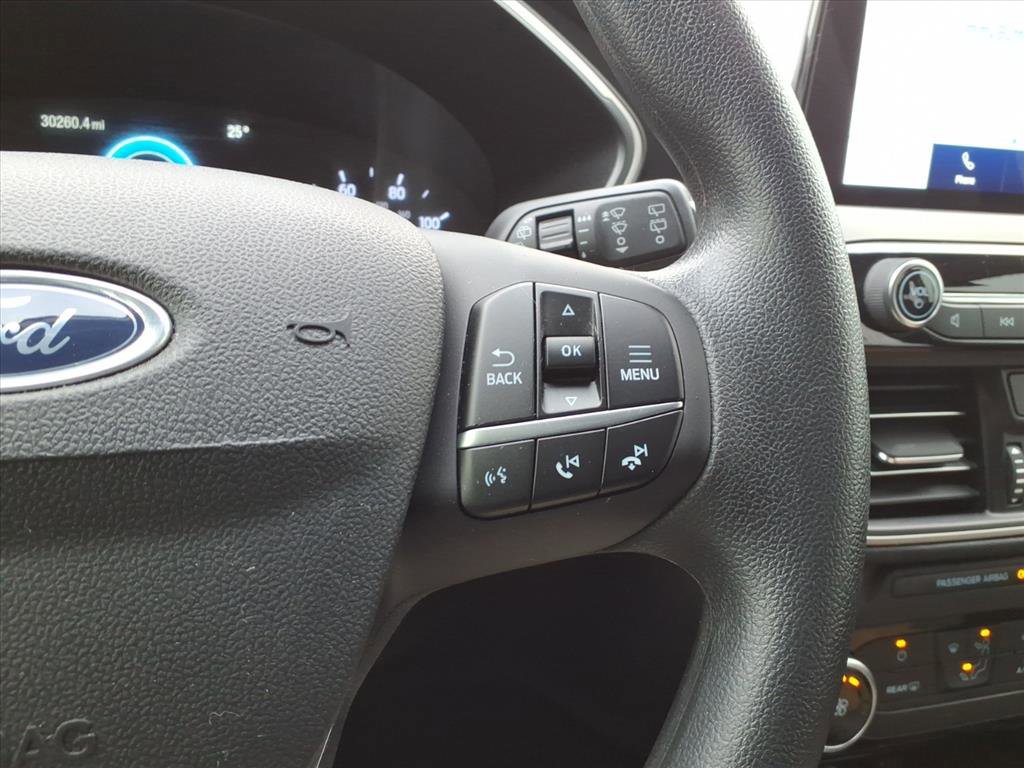 Certified 2022 Ford Escape SE image 17