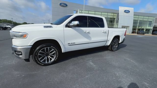 Used 2025 RAM 1500 Limited AWD/4WD image 4