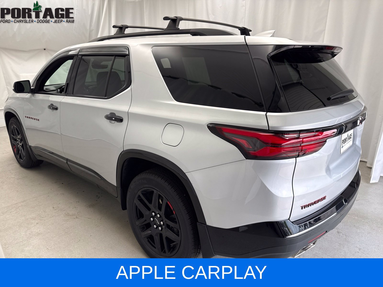Used 2022 Chevrolet Traverse Premier w/ Redline Edition AWD/4WD image 4