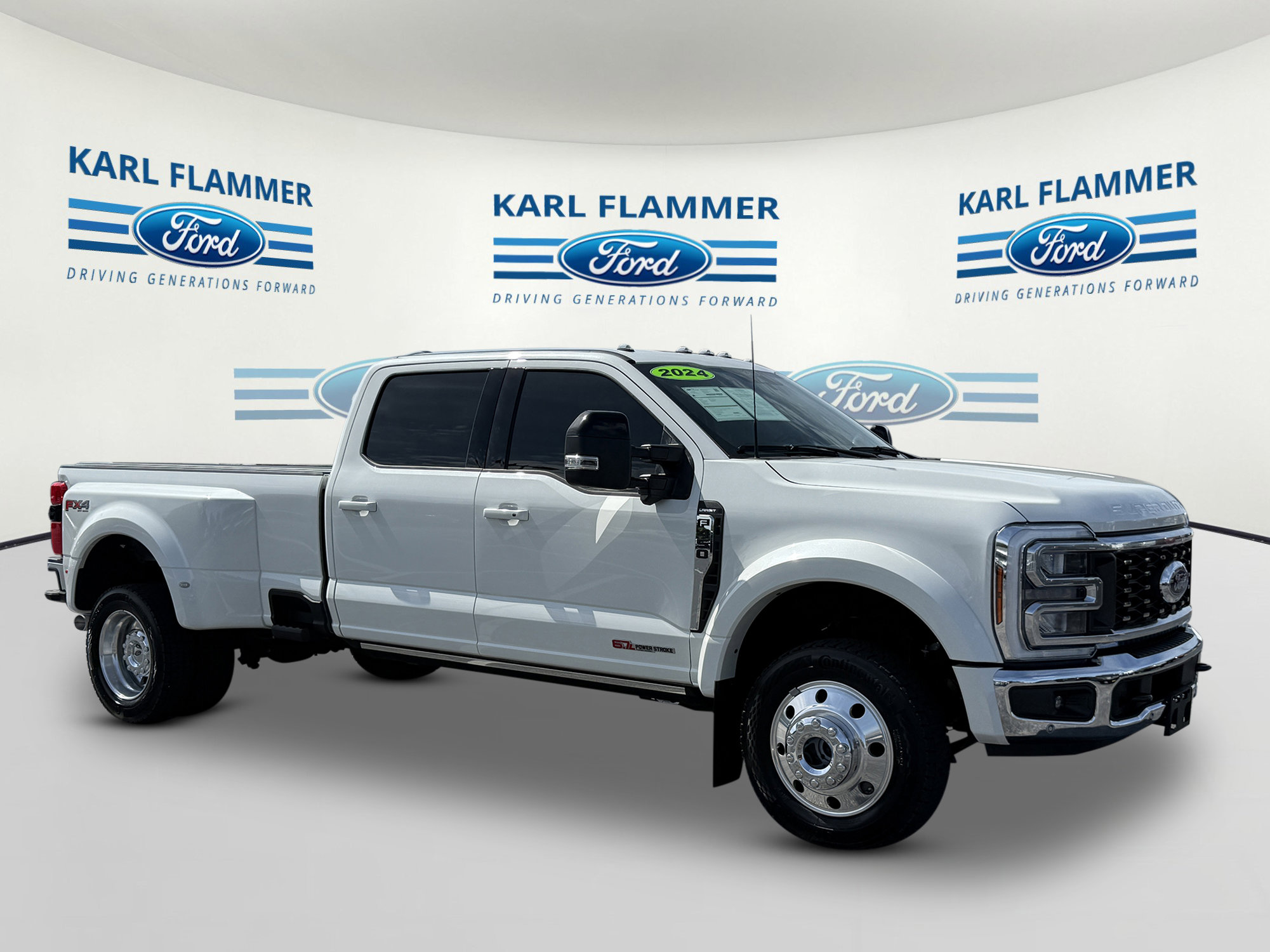 Certified 2024 Ford F450 Lariat w/ Lariat Ultimate Package image 1