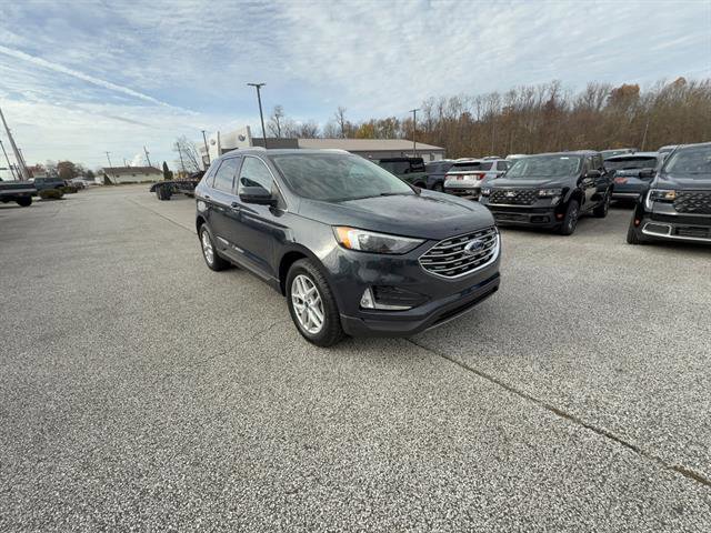 Certified 2022 Ford Edge SEL w/ Convenience Package AWD/4WD image 7