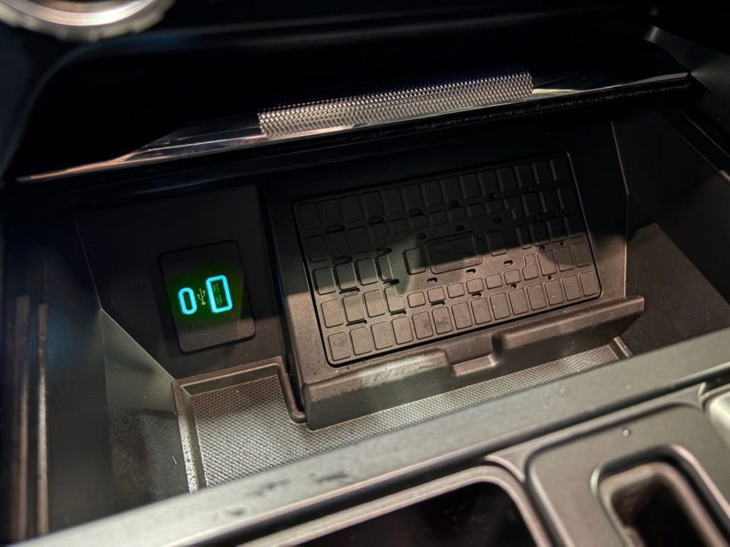 Certified 2023 Ford F150 Raptor image 14