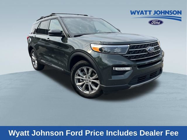 Certified 2024 Ford Explorer XLT w/ Equipment Group 202A AWD/4WD image 1