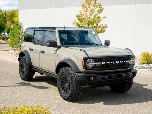 Certified 2025 Ford Bronco Badlands image 1