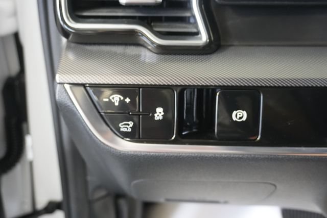Used 2025 Kia Sportage SX AWD/4WD image 20
