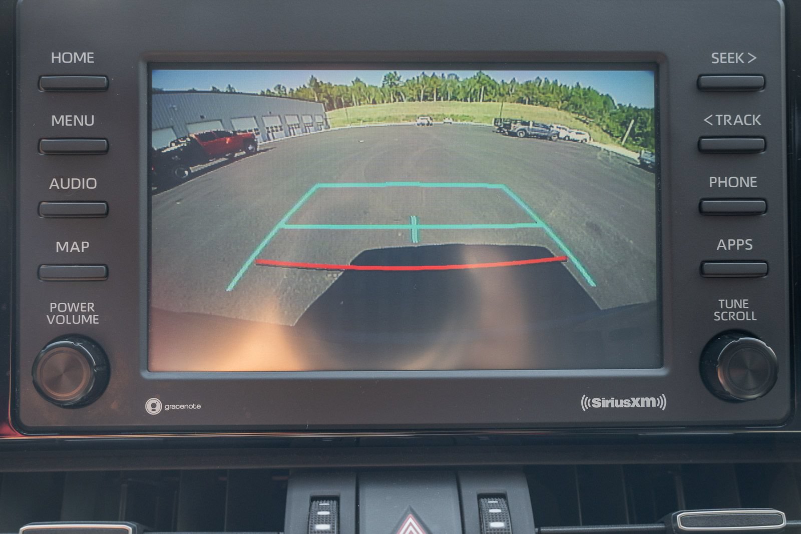 Used 2020 Toyota RAV4 XLE Premium FWD image 33