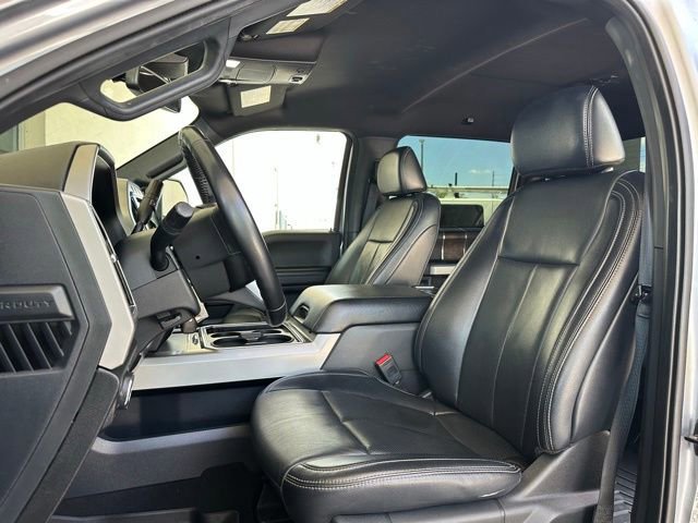 Certified 2022 Ford F250 Lariat w/ Black Appearance Package AWD/4WD image 13