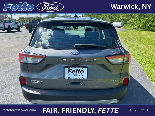 Certified 2022 Ford Escape S AWD/4WD image 9
