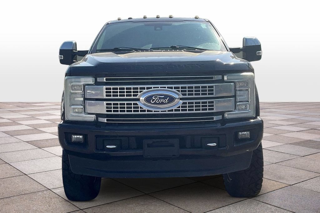 Certified 2017 Ford F250 Platinum w/ FX4 Off-Road Package AWD/4WD image 3