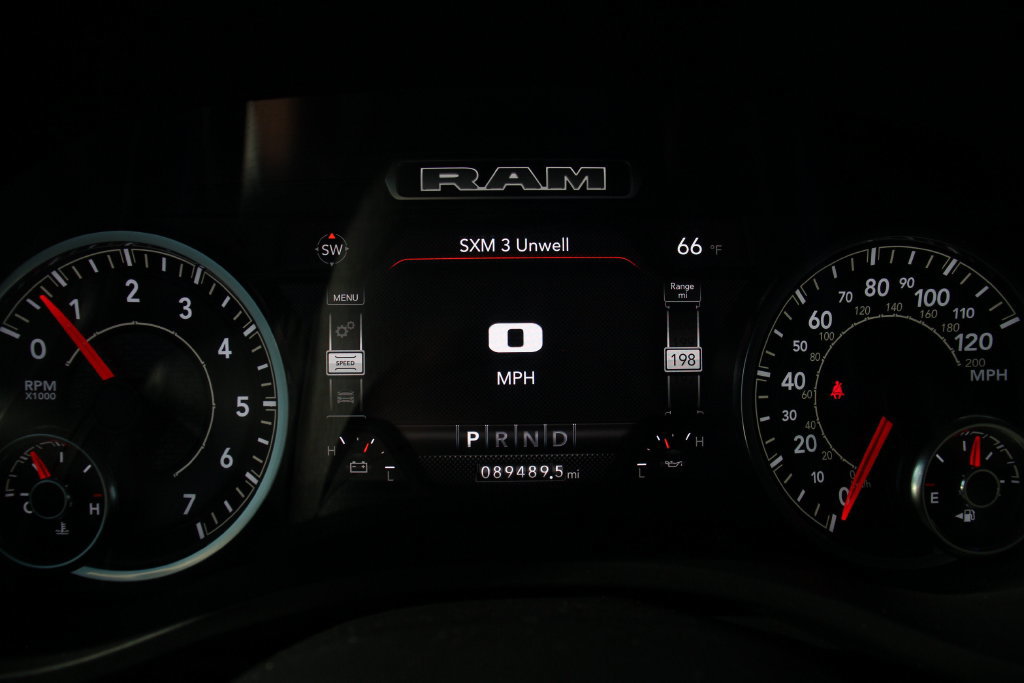 Used 2022 RAM 1500 Laramie w/ Sport Appearance Package AWD/4WD image 31