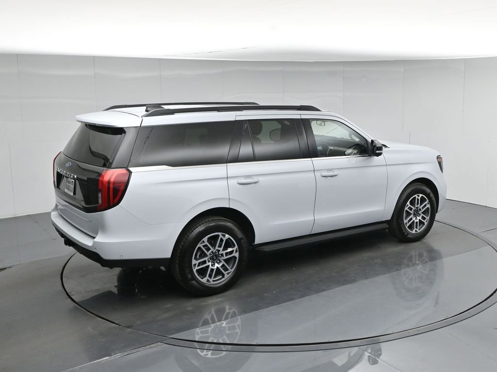 Certified 2025 Ford Expedition Active RWD image 45