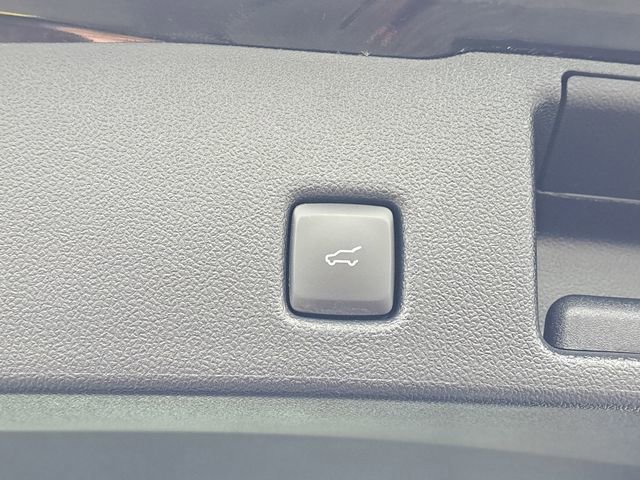 Certified 2024 Ford Escape ST-Line w/ Tech Pack #1 image 33