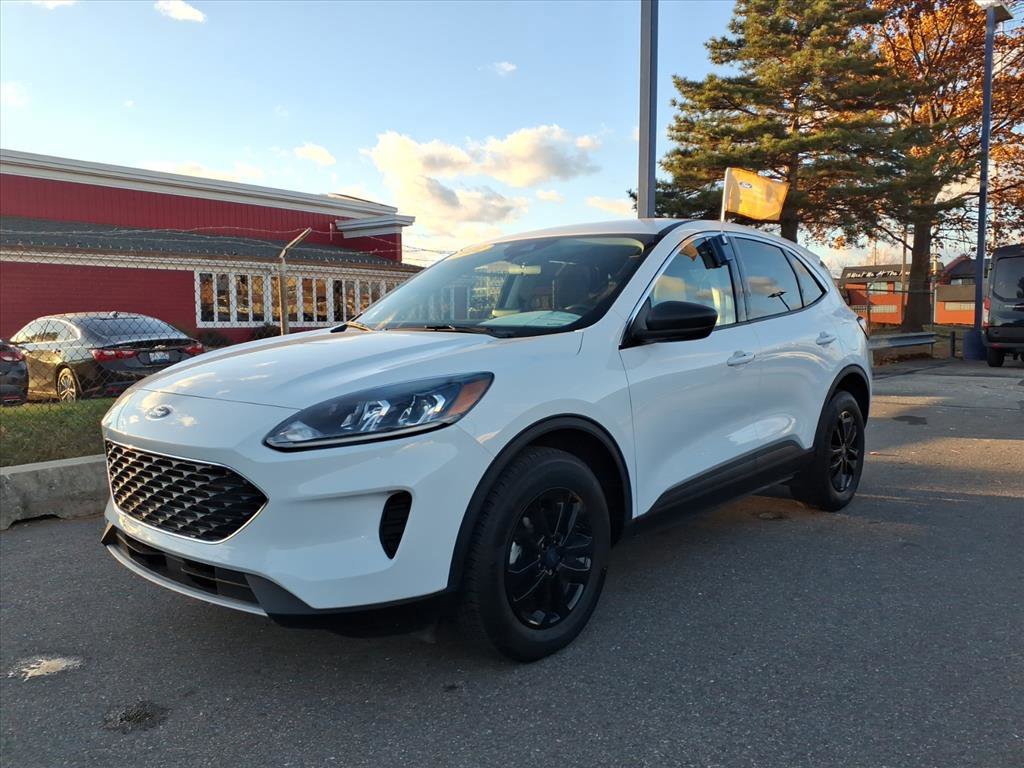 Certified 2022 Ford Escape SE w/ Convenience Package image 10