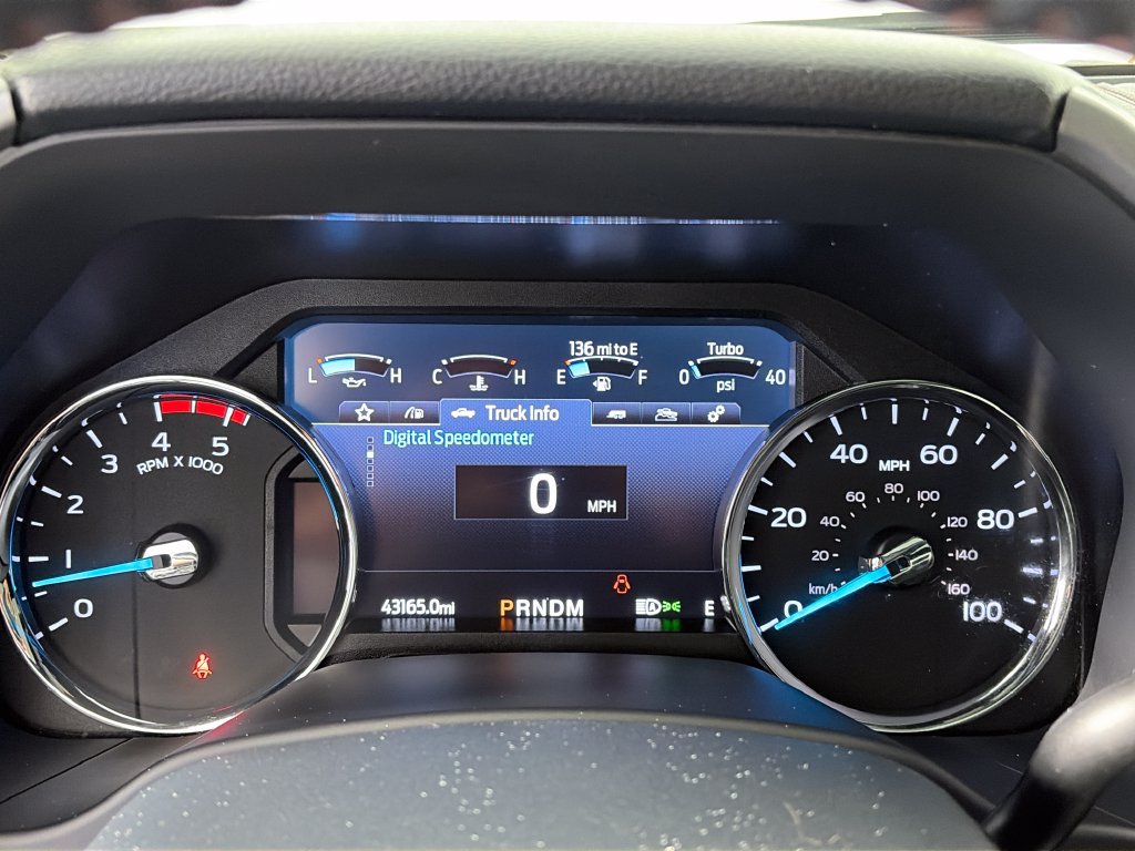 Certified 2022 Ford F350 Platinum w/ Tremor Off-Road Package AWD/4WD image 15