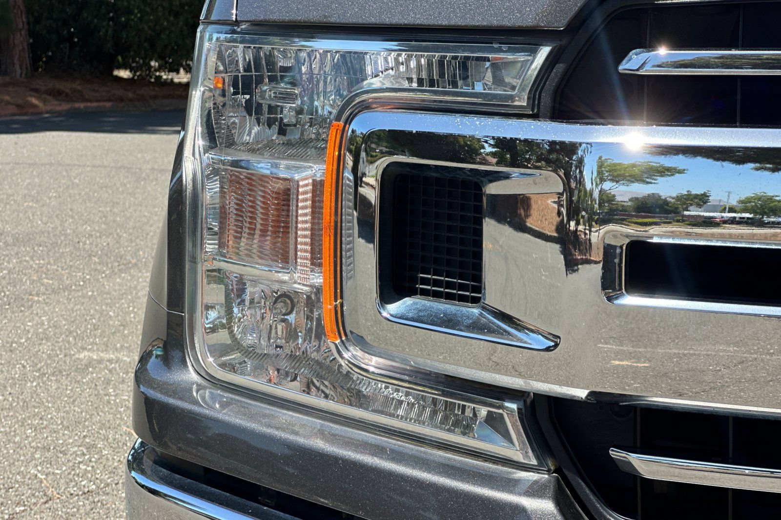 Certified 2018 Ford F150 XLT RWD image 43