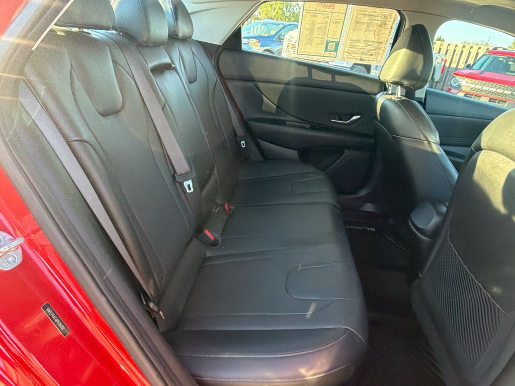Used 2023 Hyundai Elantra Limited FWD image 49
