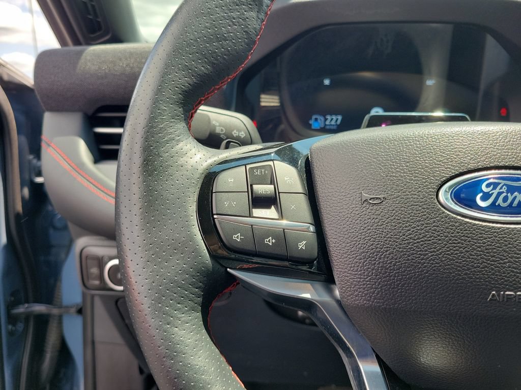 Certified 2025 Ford Explorer ST w/ Sun And Sound Package AWD/4WD image 24