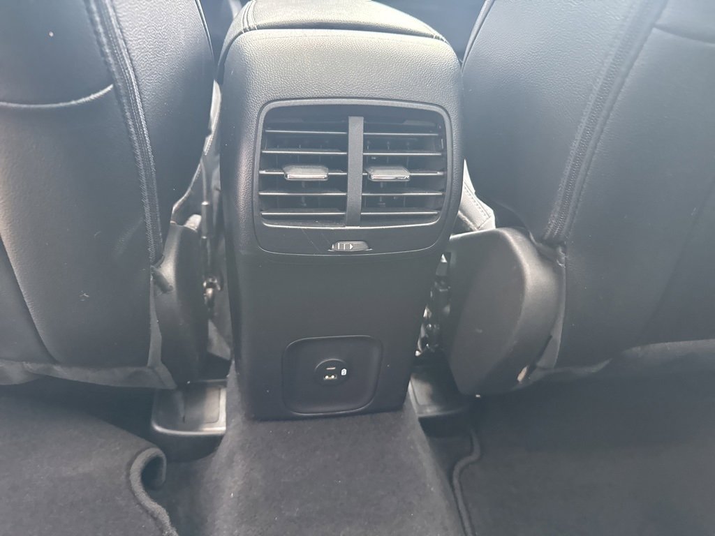 Certified 2022 Ford Escape SEL image 32