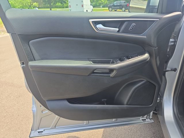 Certified 2024 Ford Edge SEL w/ Convenience Package AWD/4WD image 10