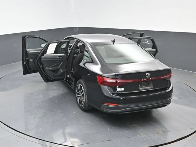 Used 2025 Volkswagen Jetta Sport FWD image 23