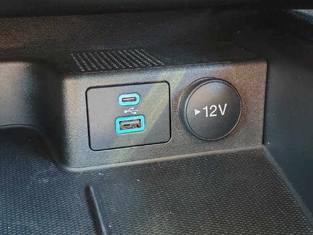 Certified 2023 Ford Escape Active AWD/4WD image 24