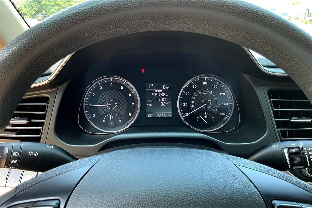 Used 2019 Hyundai Elantra SE FWD image 14
