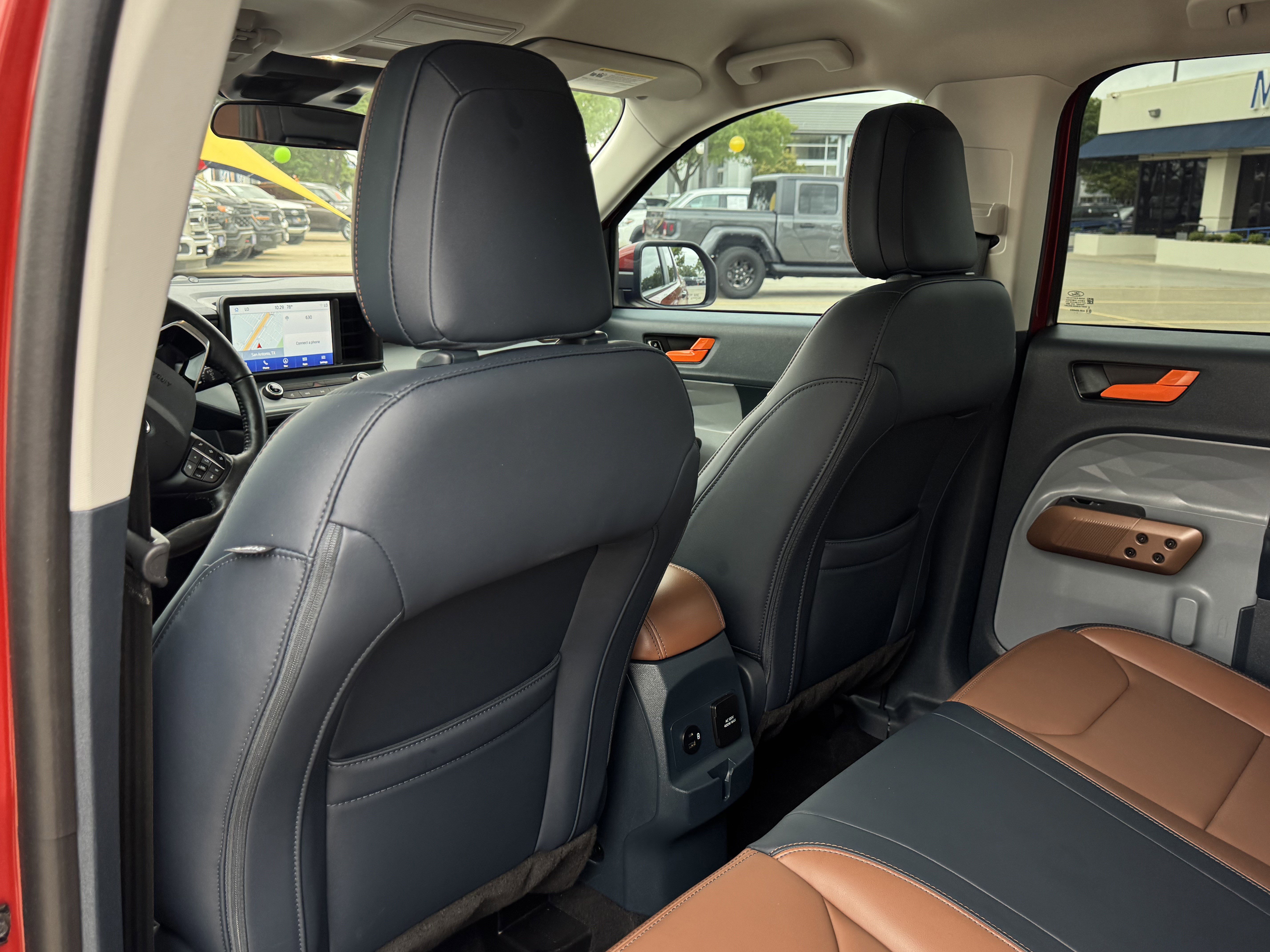 Certified 2022 Ford Maverick Lariat w/ Lariat Luxury Package image 15