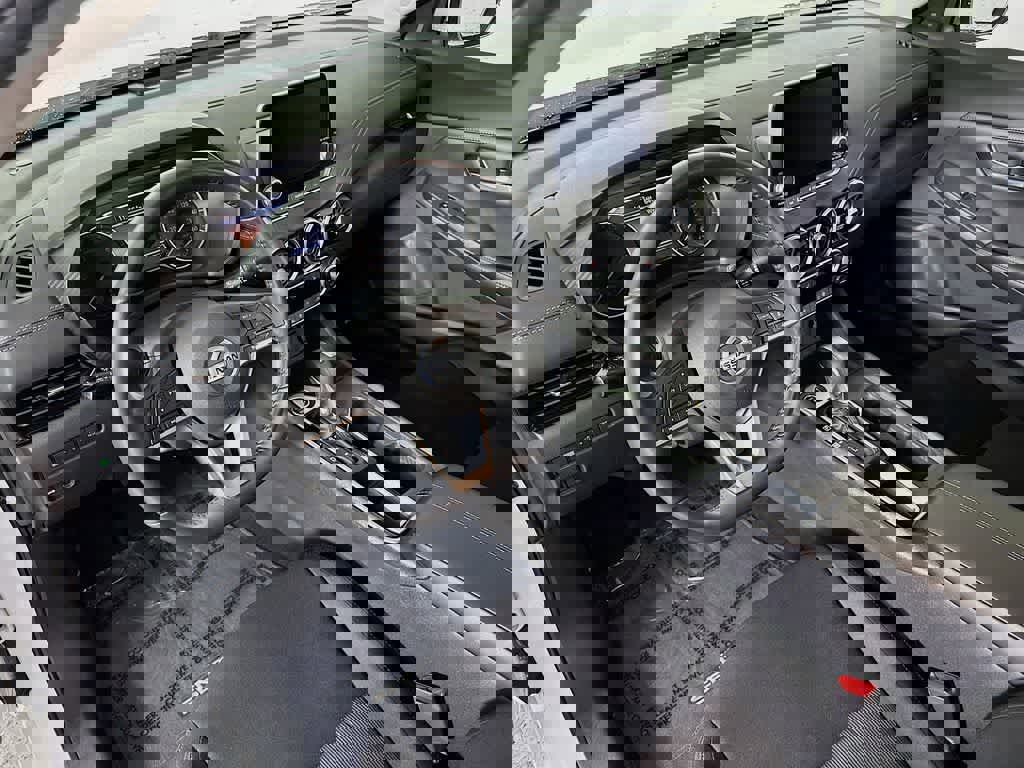 Used 2023 Nissan Sentra SV w/ All-Weather Package image 2