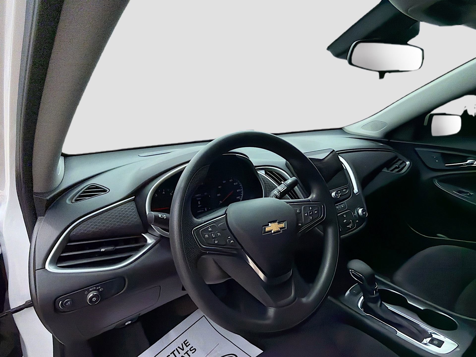 Used 2025 Chevrolet Malibu LS w/ LPO, Floor Liner Package FWD image 13