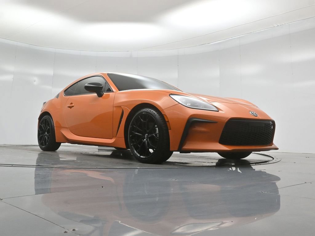 Used 2023 Toyota GR86 10th Anniversary SE RWD image 44