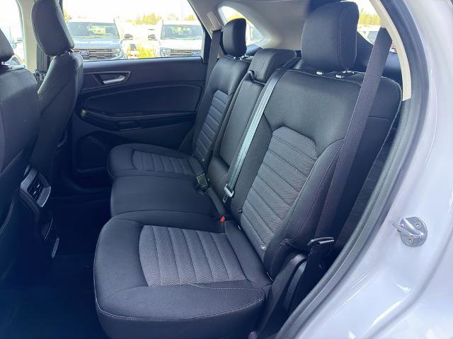 Certified 2023 Ford Edge SE w/ Black Appearance Package AWD/4WD image 33