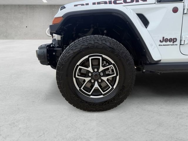 Used 2024 Jeep Gladiator Rubicon AWD/4WD image 24