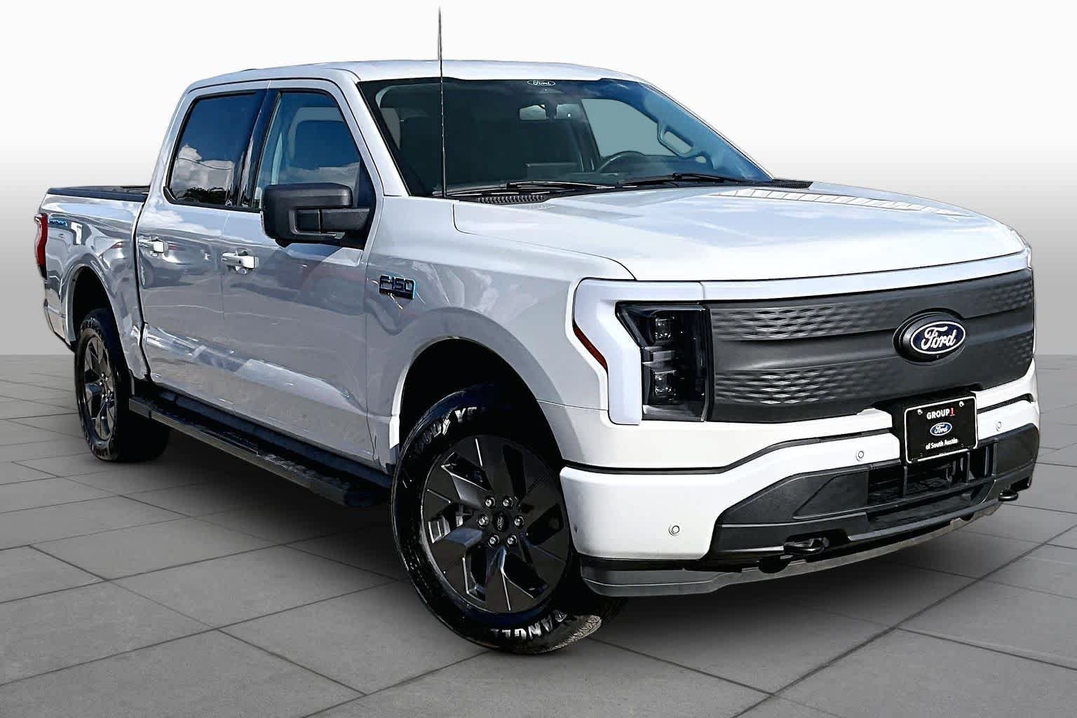 Certified 2024 Ford F150 Lightning Flash AWD/4WD image 2
