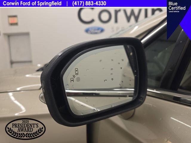 Certified 2018 Ford Fusion Platinum FWD image 36