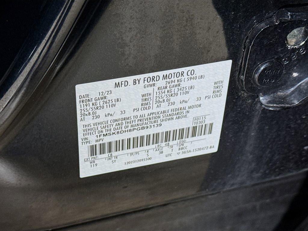 Certified 2023 Ford Explorer XLT w/ Equipment Group 202A image 33