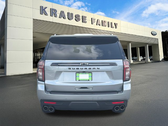 Used 2023 Chevrolet Suburban Z71 w/ Z71 Off-Road Package AWD/4WD image 7
