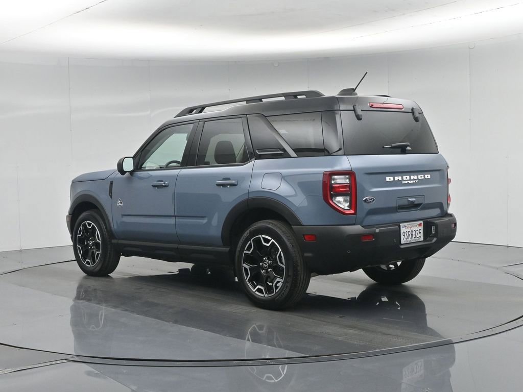 Certified 2025 Ford Bronco Sport Outer Banks w/ Outer Banks Tech Package+ image 27