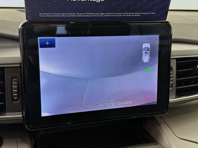 Certified 2022 Ford Explorer XLT w/ Equipment Group 202A image 18