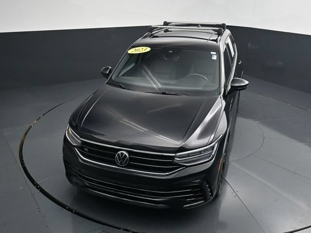 Used 2023 Volkswagen Tiguan SE R-Line FWD image 23