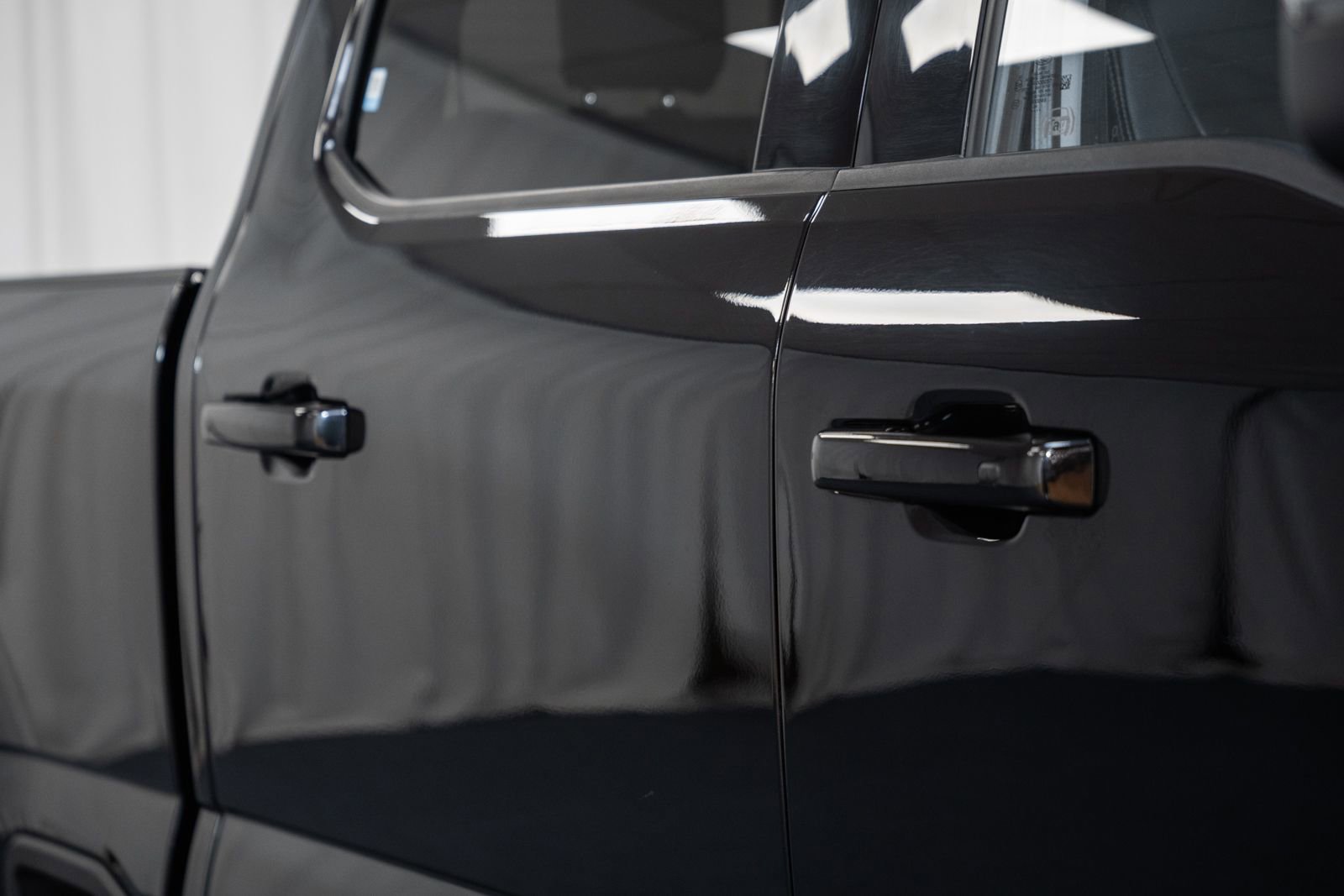 Certified 2024 Ford F250 Lariat w/ Lariat Ultimate Package image 19