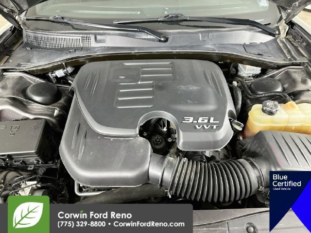 Used 2021 Dodge Charger SXT w/ Blacktop Package RWD image 33