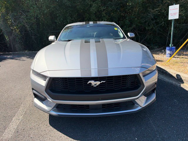 Certified 2025 Ford Mustang Coupe RWD image 2